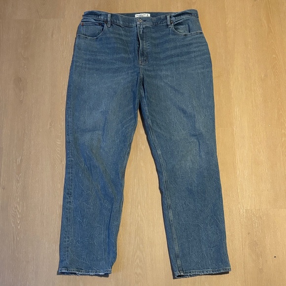Abercrombie & Fitch Denim - Abercrombie & Fitch The 90s Straight Ultra High Rise Women's Jeans size 33/16